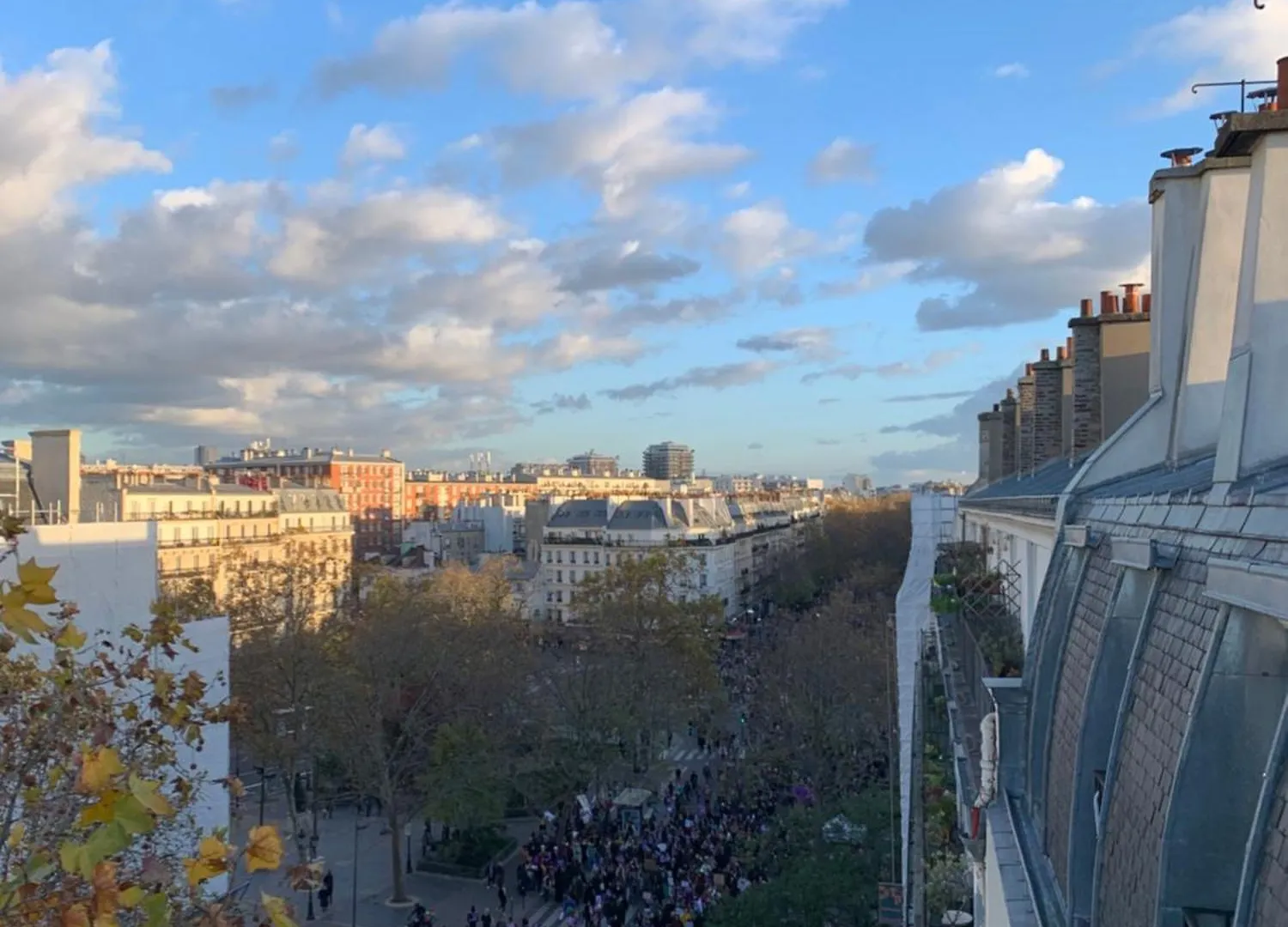 Magnifique Appartement Metro Voltaire Paris